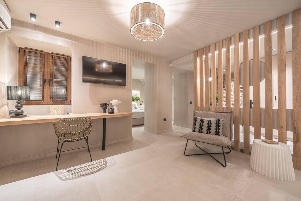 Apollonos 28 Luxury Suites Афины Экстерьер фото