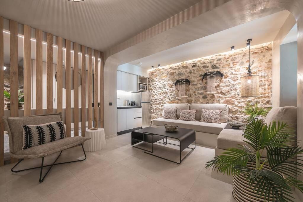 Apollonos 28 Luxury Suites Афины Экстерьер фото