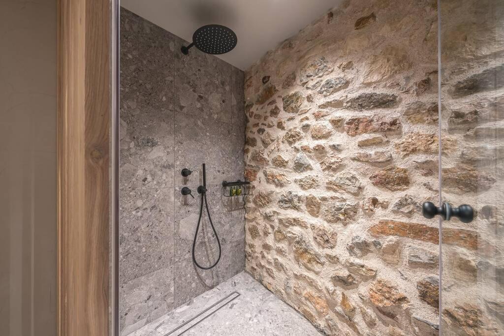 Apollonos 28 Luxury Suites Афины Экстерьер фото