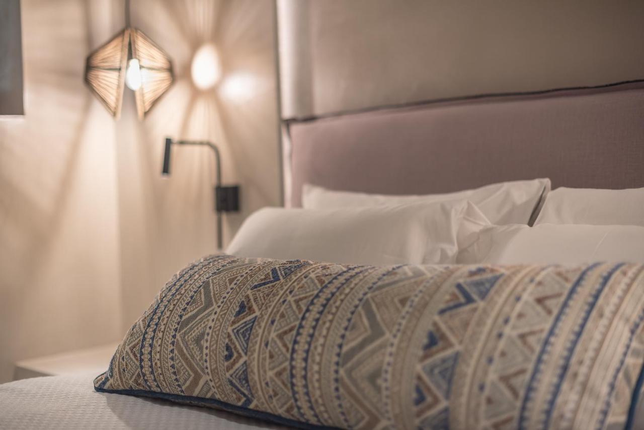 Apollonos 28 Luxury Suites Афины Экстерьер фото