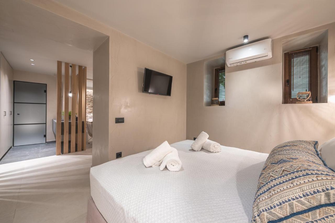 Apollonos 28 Luxury Suites Афины Экстерьер фото
