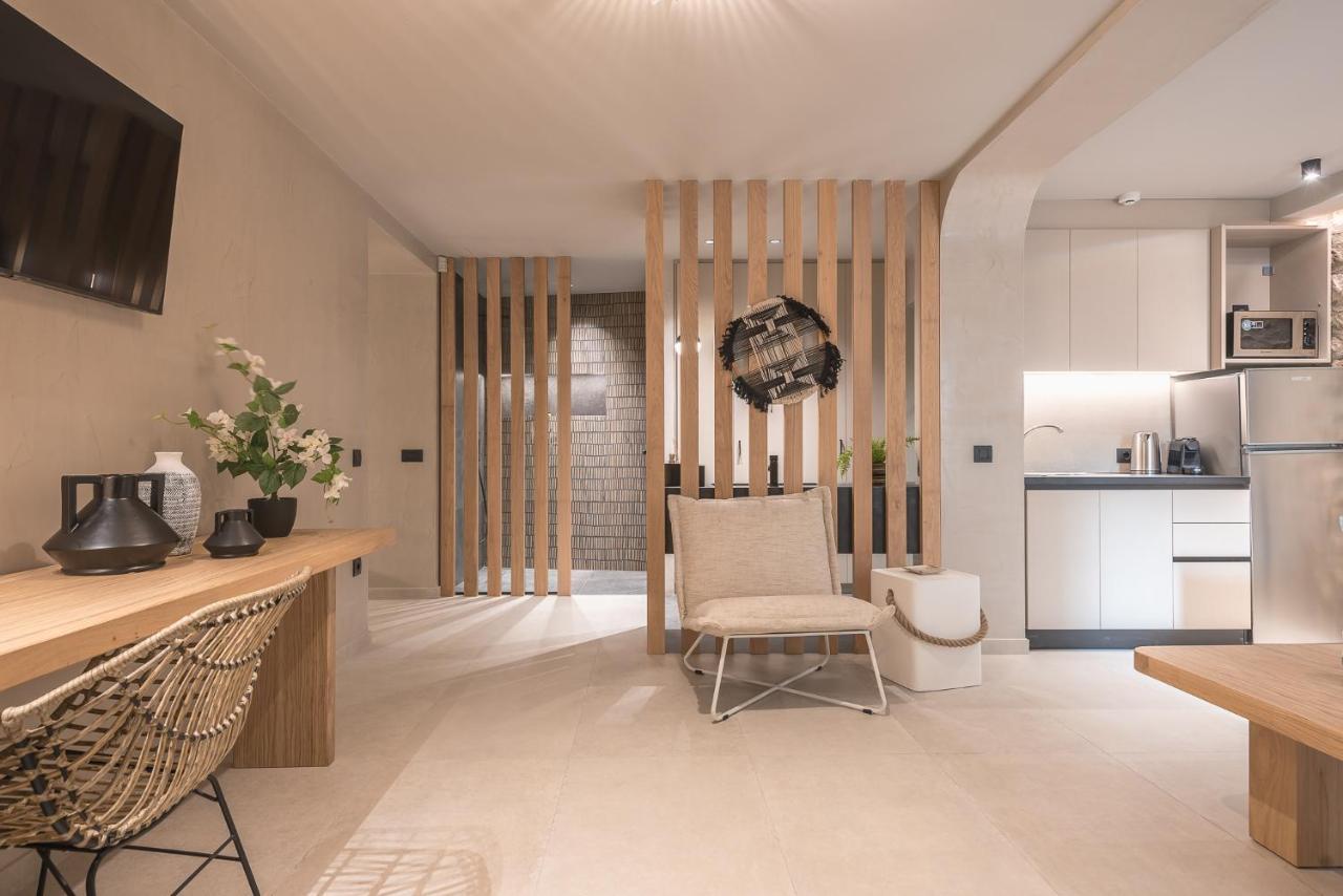 Apollonos 28 Luxury Suites Афины Экстерьер фото