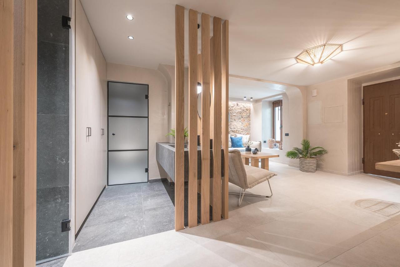 Apollonos 28 Luxury Suites Афины Экстерьер фото
