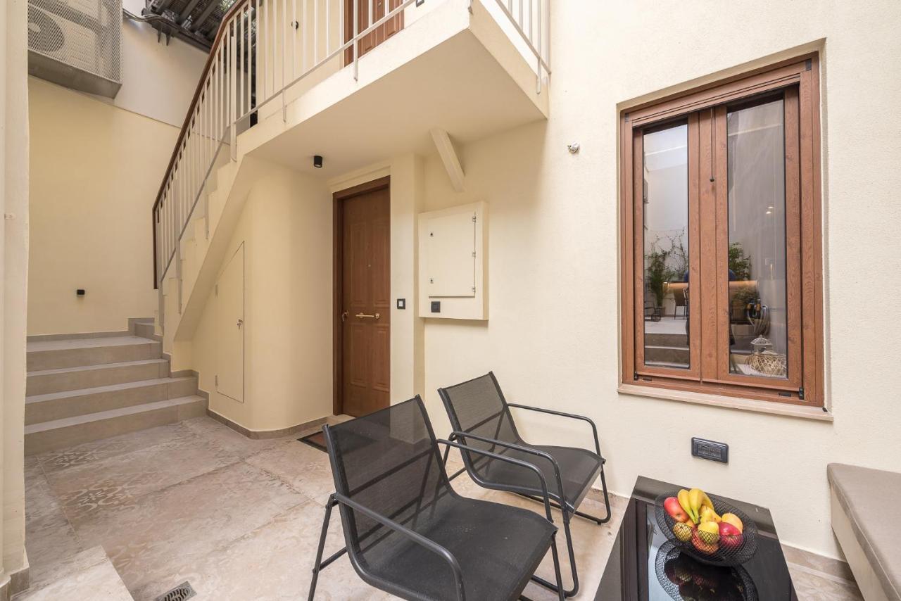 Apollonos 28 Luxury Suites Афины Экстерьер фото